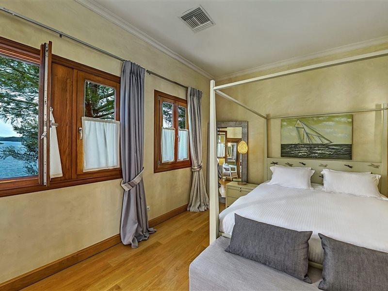 Villa Veneziano Suites & Villa Nydri  Extérieur photo