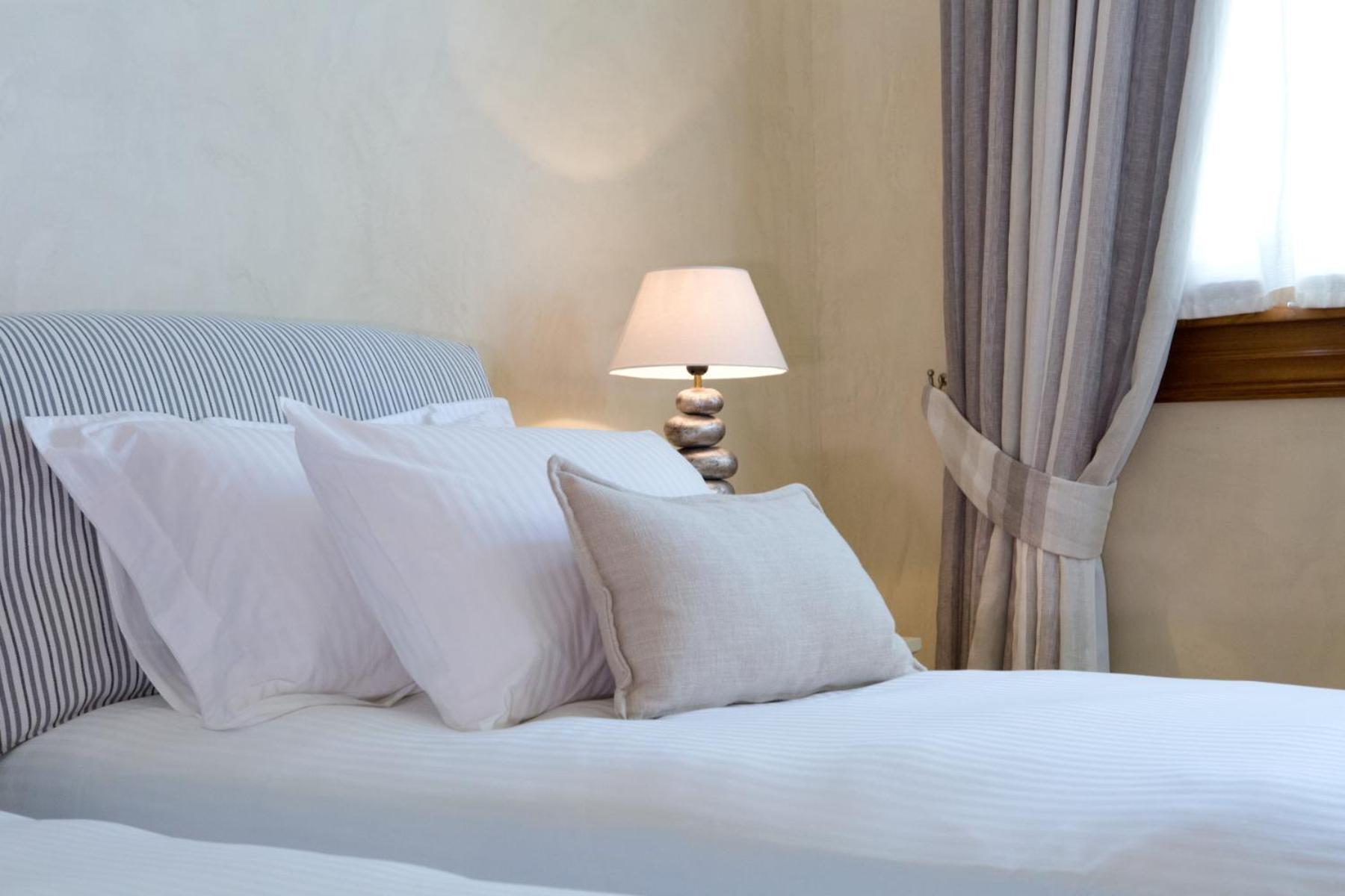 Villa Veneziano Suites & Villa Nydri  Chambre photo